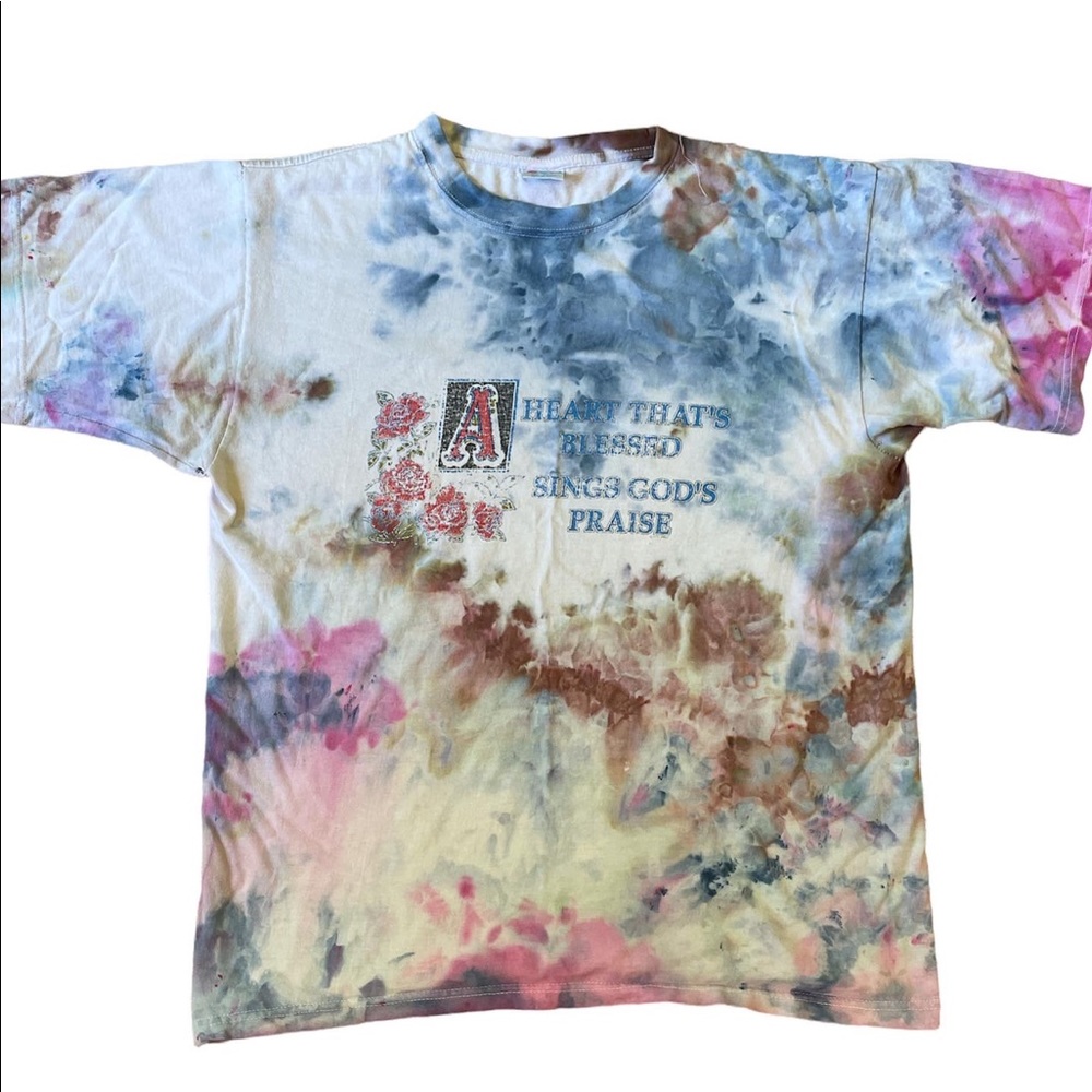 Vintage Ice Dyed “… Sings God’s Praise” Shirt